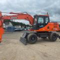 Doosan DX160W