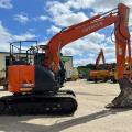 Hitachi ZX135 US-6