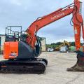 Hitachi ZX135 US-6