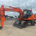 Doosan DX160W