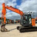 Hitachi ZX135 US-6