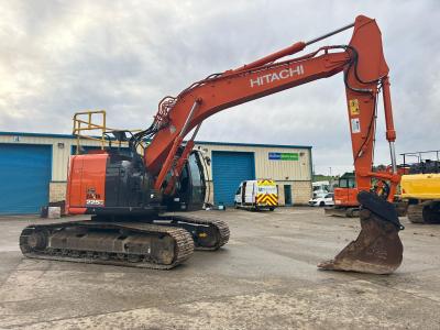 Hitachi ZX225 USLC-6