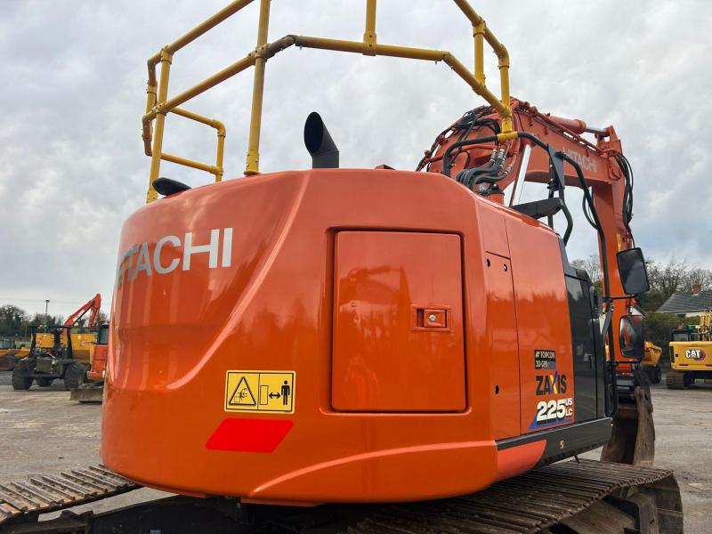 Hitachi ZX225 USLC-6