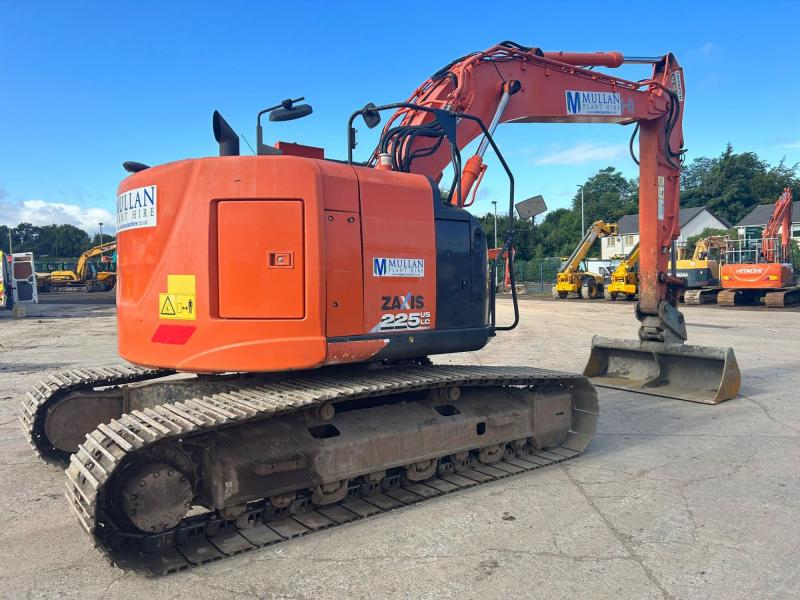 Hitachi ZX225 USLC-6