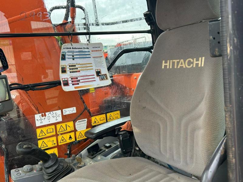 Hitachi ZX135 US-6