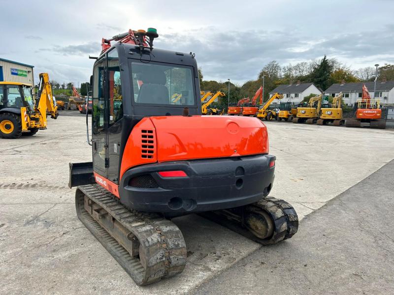 Kubota KX080-4