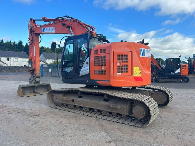 Hitachi ZX225 USLC-6