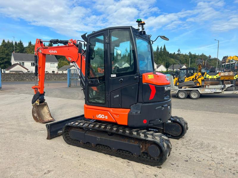 Kubota U50-5