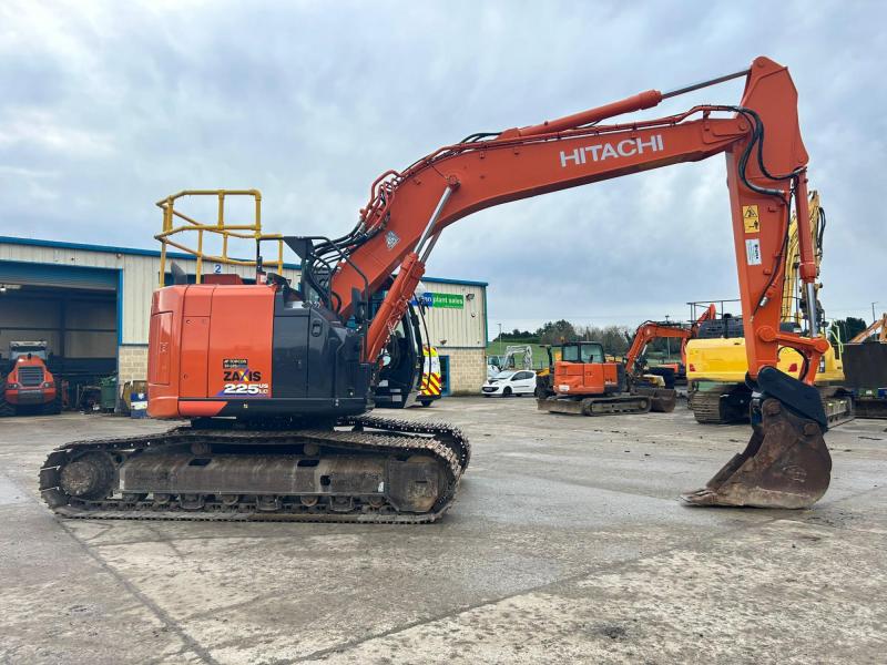 Hitachi ZX225 USLC-6