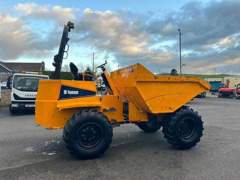 Thwaites 9 Tonne