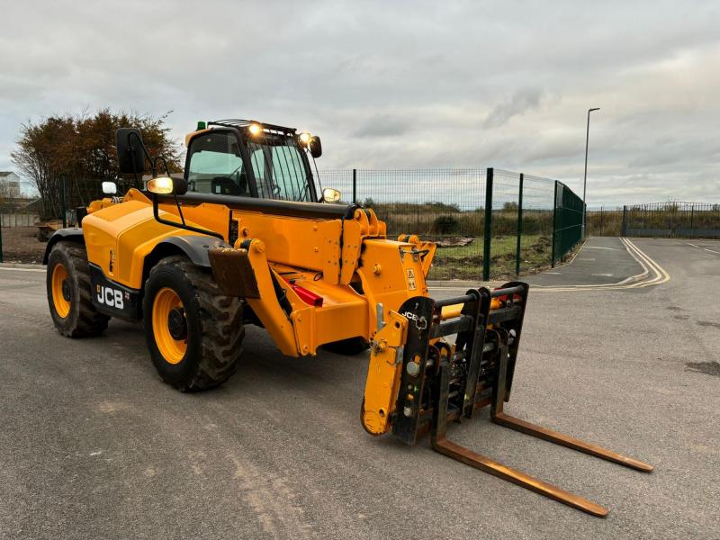 JCB 540-140