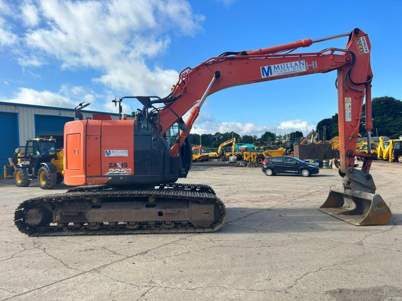 Hitachi ZX225 USLC-6