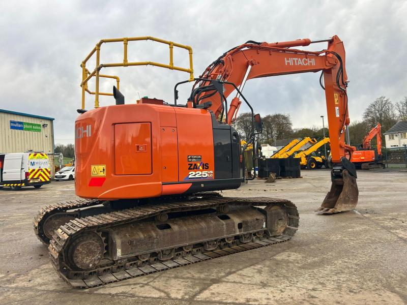 Hitachi ZX225 USLC-6