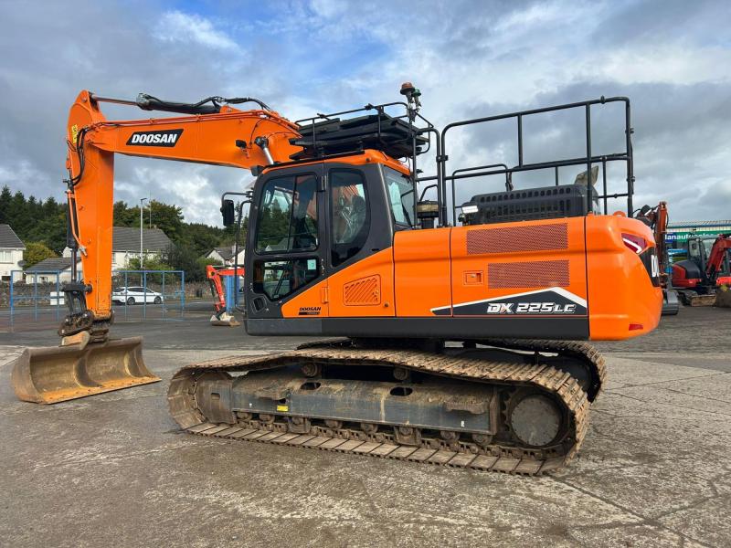 Doosan DX225 SALE AGREED