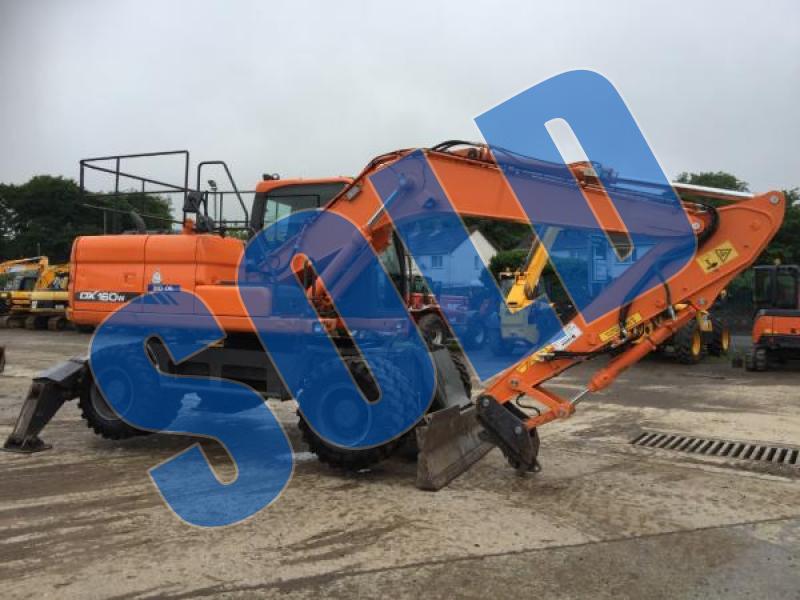 Doosan DX160W